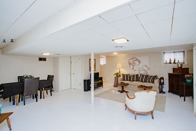 3924 N Oconto Avenue, Chicago, IL 60634