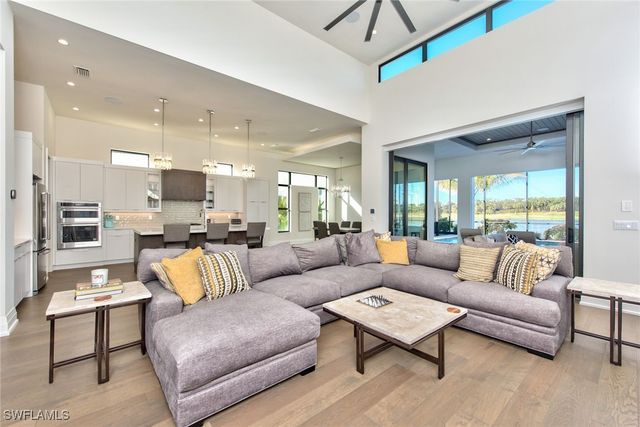 18512 Miromar Lakes BLVD W, Miromar Lakes, FL 33913