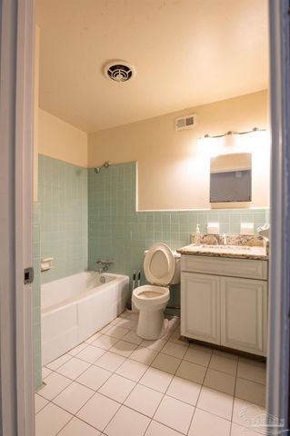 11212 Seaglade Dr, Pensacola, FL 32507