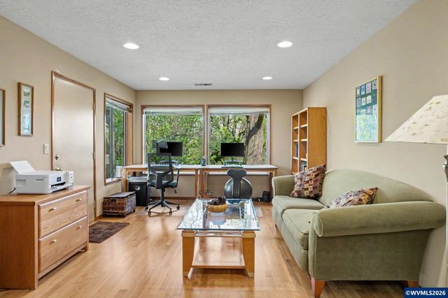 1755 Cumulus Ct NW, Salem, OR 97304