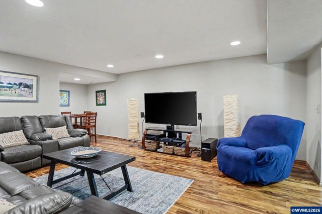 1755 Cumulus Ct NW, Salem, OR 97304