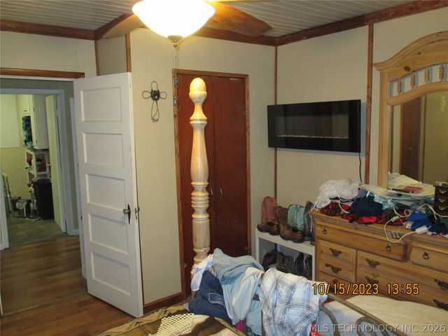 2905 E 2110, Hugo, OK 74743