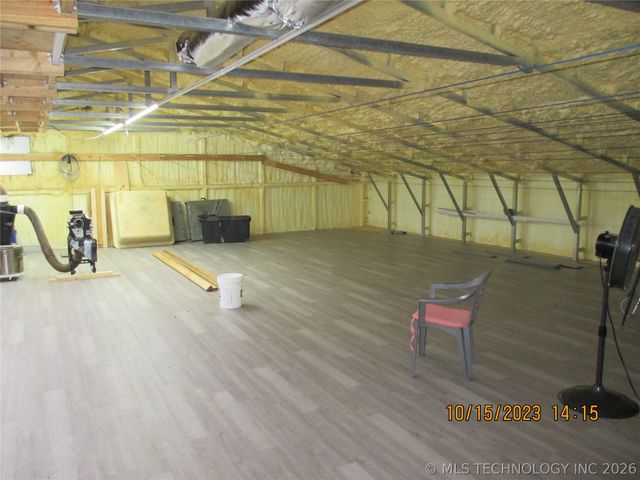 2905 E 2110, Hugo, OK 74743