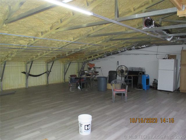 2905 E 2110, Hugo, OK 74743