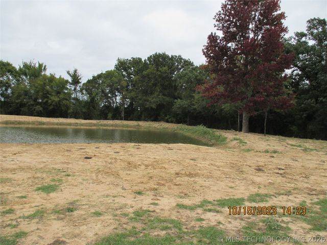 2905 E 2110, Hugo, OK 74743