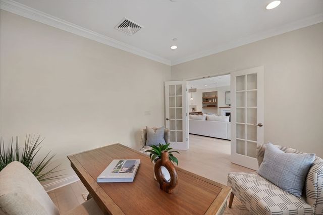 180 Hms Halsted Drive 180, Hingham, MA 02043