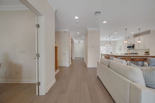 180 Hms Halsted Drive 180, Hingham, MA 02043