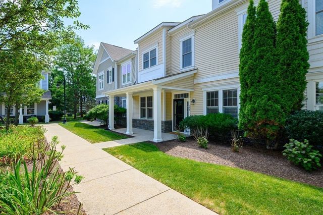 180 Hms Halsted Drive 180, Hingham, MA 02043
