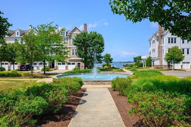 180 Hms Halsted Drive 180, Hingham, MA 02043