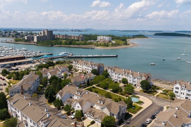 180 Hms Halsted Drive 180, Hingham, MA 02043