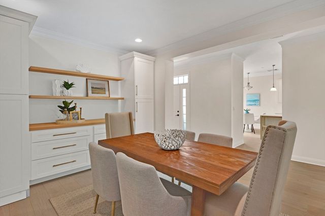 180 Hms Halsted Drive 180, Hingham, MA 02043