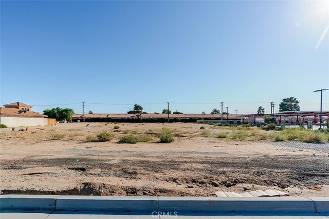 15403 Bear Valley, Hesperia, CA 92345