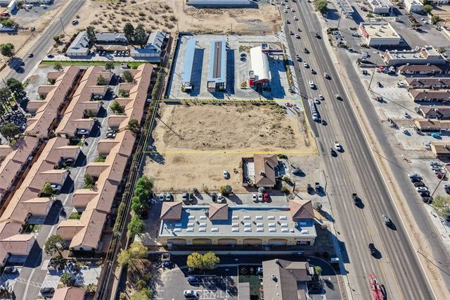 15403 Bear Valley, Hesperia, CA 92345