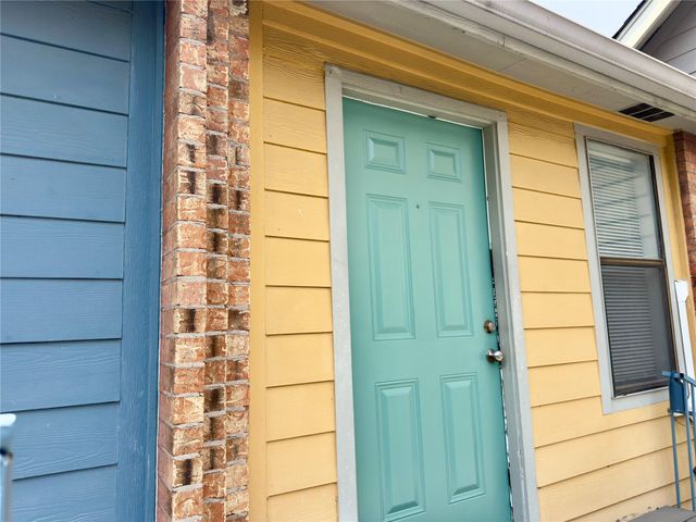 513 South Park DR 301, Austin, TX 78704
