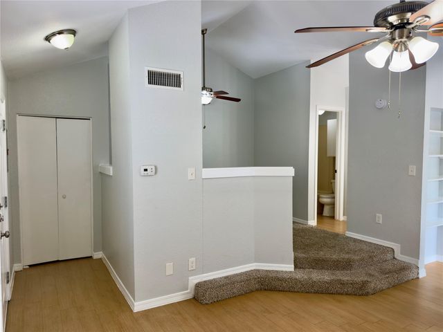 513 South Park DR 301, Austin, TX 78704