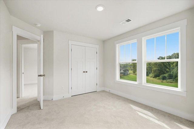 809 Lonsdale Court, Woodruff, SC 29388