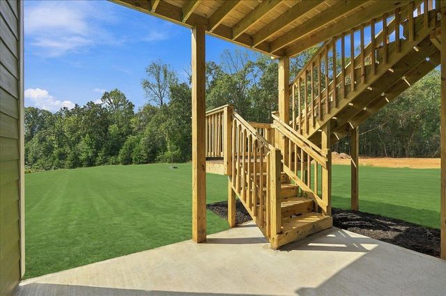809 Lonsdale Court, Woodruff, SC 29388