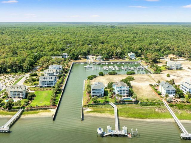 663 Parish Dr., Supply, NC 28462