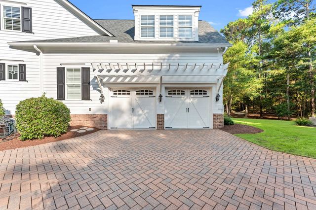 663 Parish Dr., Supply, NC 28462