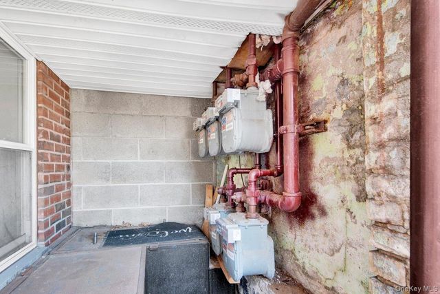 2527 Matthews Avenue, Bronx, NY 10467