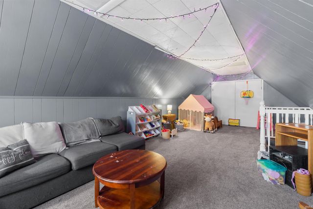 265 N Half Street, Upland, IN 46989