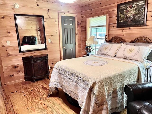 345 Acadia Drive, Ellijay, GA 30540