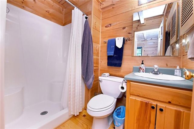 345 Acadia Drive, Ellijay, GA 30540