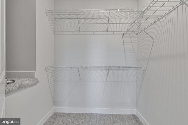 1208 OASIS AVE, Ranson, WV 25438