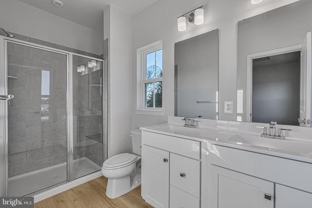 1208 OASIS AVE, Ranson, WV 25438