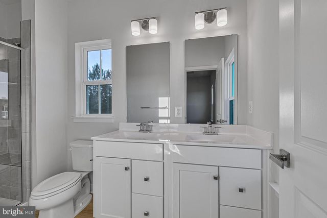 1208 OASIS AVE, Ranson, WV 25438