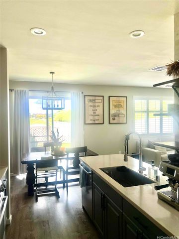 91-6221 Kapolei Parkway 540, Ewa Beach, HI 96706