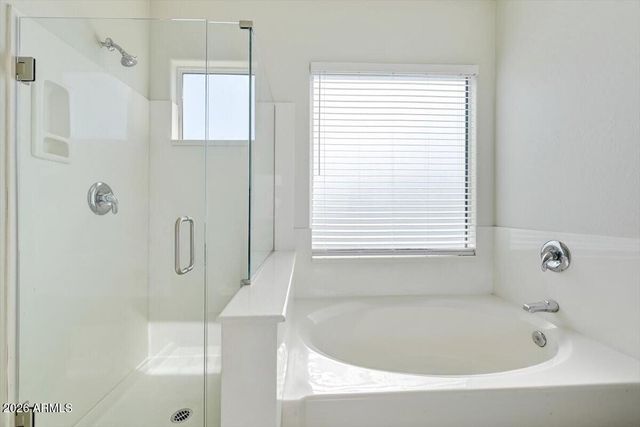 42937 N OUTER BANK Court, Anthem, AZ 85086