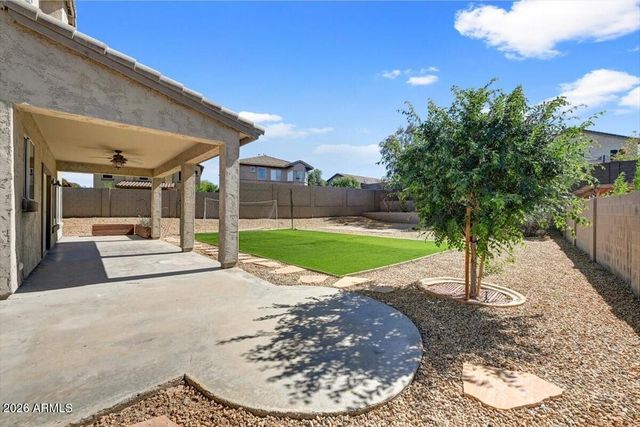 42937 N OUTER BANK Court, Anthem, AZ 85086