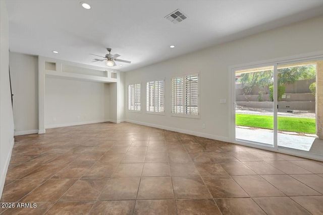 42937 N OUTER BANK Court, Anthem, AZ 85086