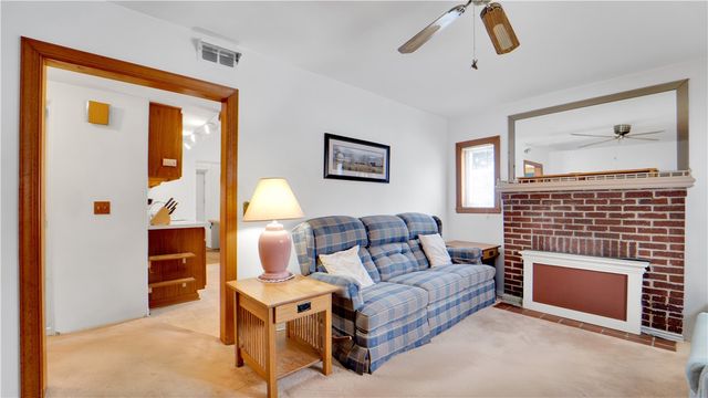 164 Penhurst Road, Brighton, NY 14610