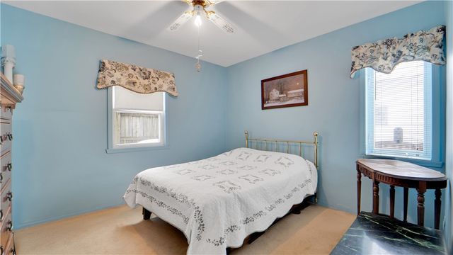 164 Penhurst Road, Brighton, NY 14610