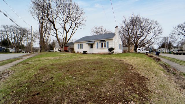 164 Penhurst Road, Brighton, NY 14610