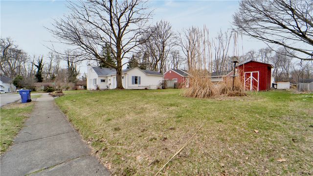 164 Penhurst Road, Brighton, NY 14610