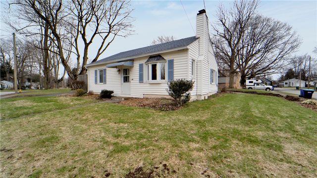 164 Penhurst Road, Brighton, NY 14610