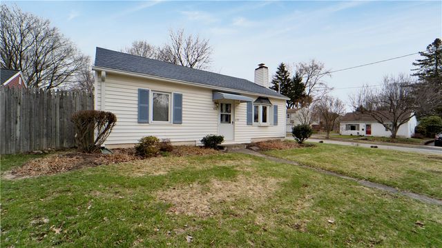 164 Penhurst Road, Brighton, NY 14610