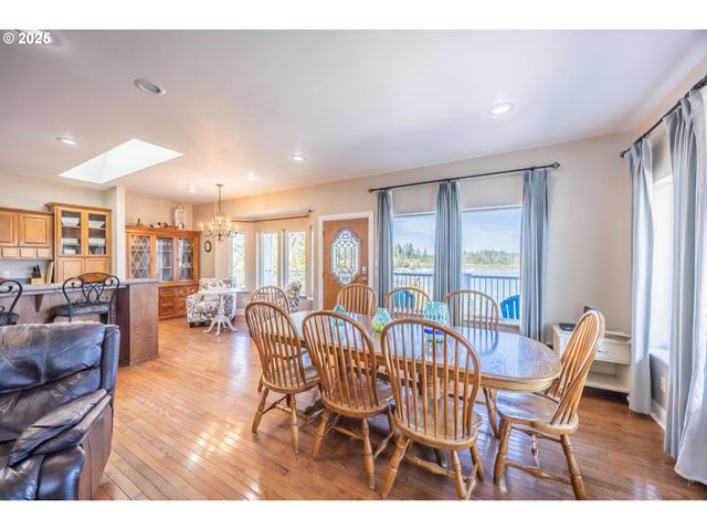 4838 LAKE Blvd, Westlake, OR 97493