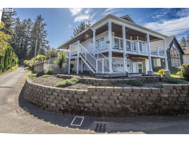 4838 LAKE Blvd, Westlake, OR 97493