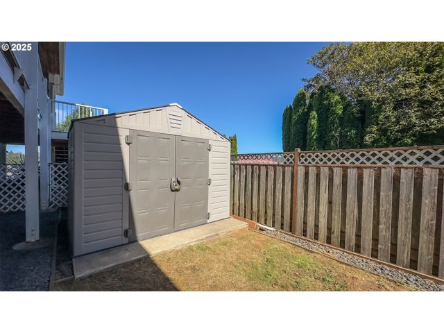 4838 LAKE Blvd, Westlake, OR 97493