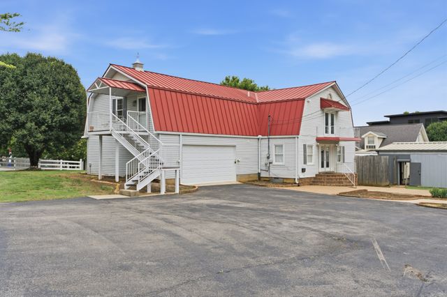 5717 Maudina Ave, Nashville, TN 37209