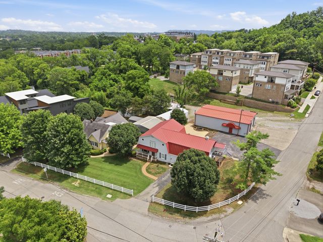 5717 Maudina Ave, Nashville, TN 37209