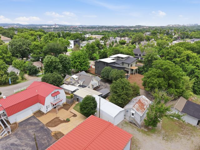 5717 Maudina Ave, Nashville, TN 37209