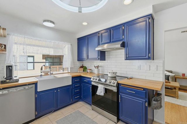 9230 Lake Murray Boulevard G, San Diego, CA 92119