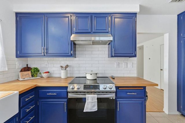 9230 Lake Murray Boulevard G, San Diego, CA 92119