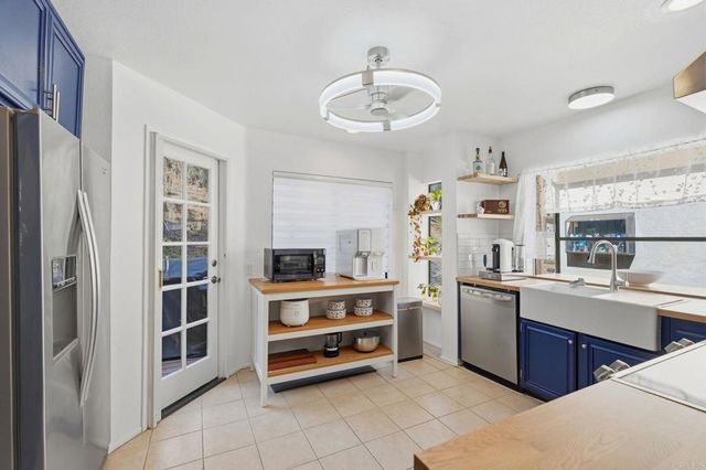 9230 Lake Murray Boulevard G, San Diego, CA 92119