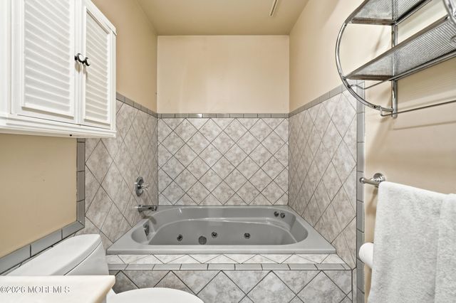 470 Monmouth Place, Long Branch, NJ 07740